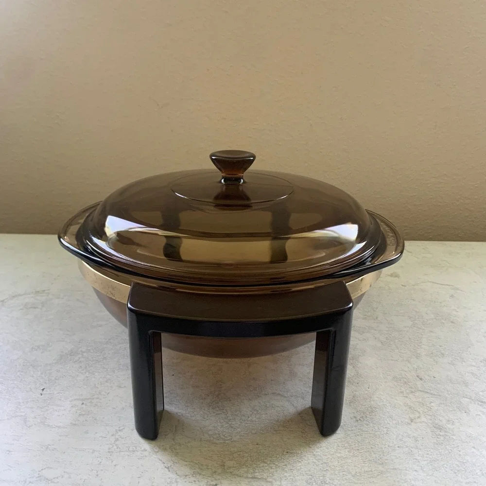 Vintage Pyrex 024 Amber 2 Qt Round Casserole Dish Lid & Warming Cradle Stand